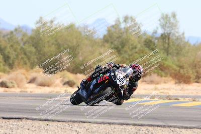 media/Oct-20-2024-CVMA (Sun) [[d4a3dff211]]/Race 9-Formulw LW Twins SHOOTOUT/